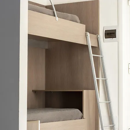 Salice Θέρετρο